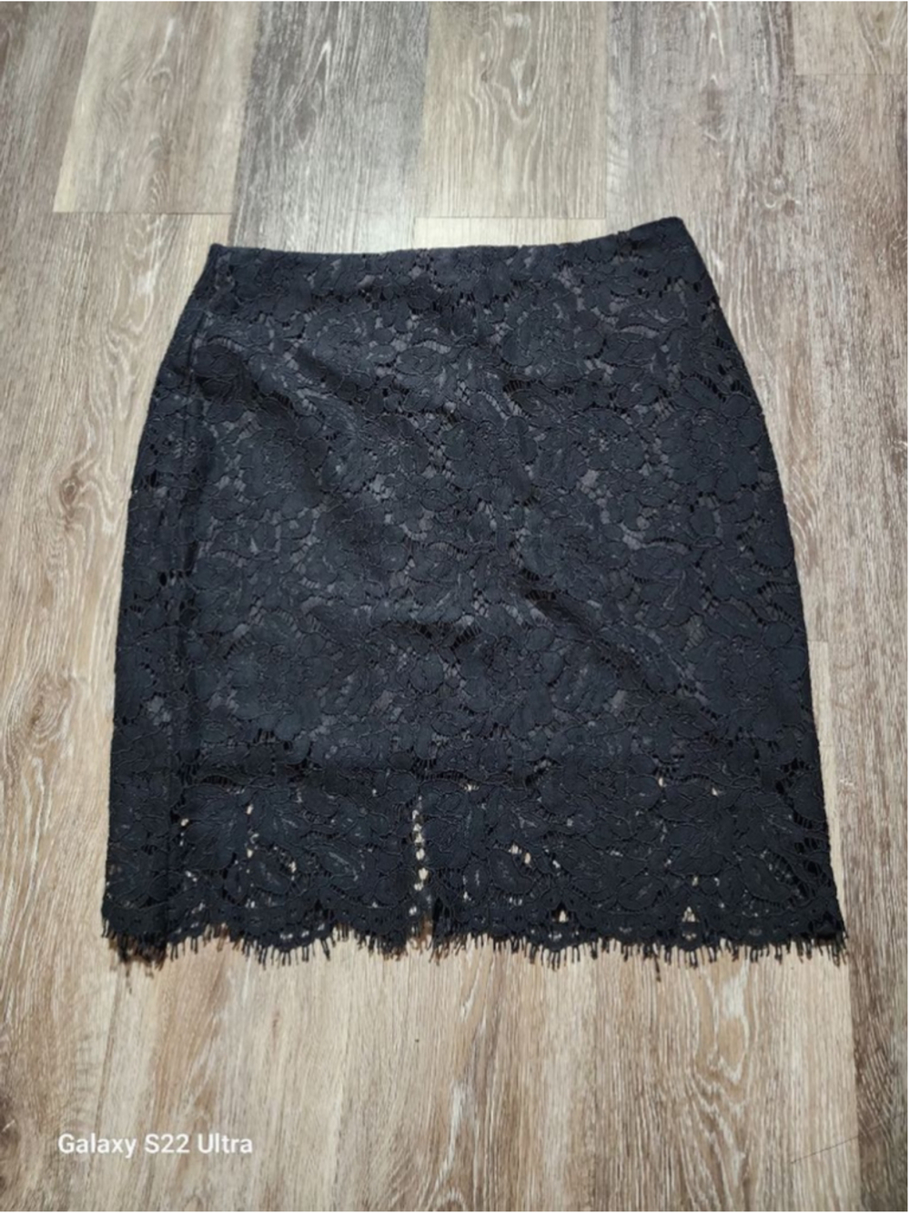 Women's Banana Republic Black Lace Pencil Skirt 6P - Picture 2 of 9